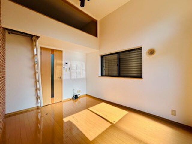 物件内観写真9　(居室)