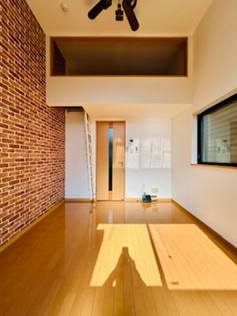 物件内観写真10　(居室)