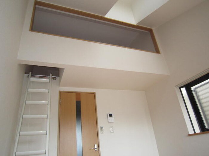 物件内観写真10　(居室)