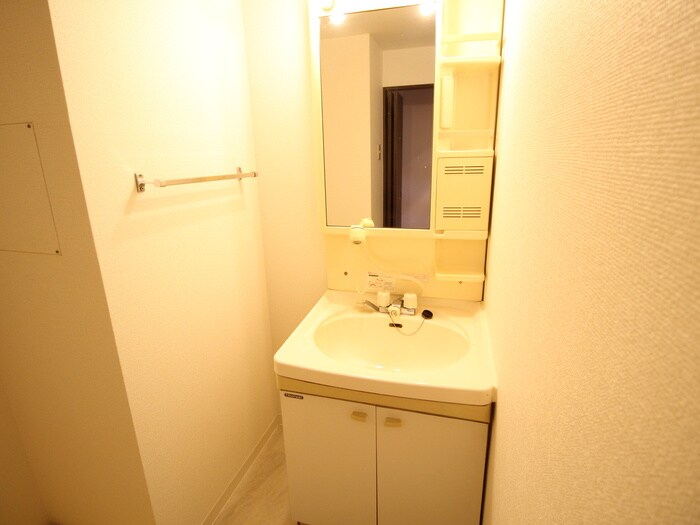 物件内観写真11　(洗面)