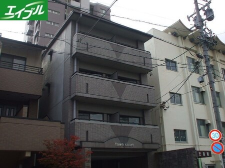 Ｔｏｗｎ　Ｃｏｕｒｔ外観写真