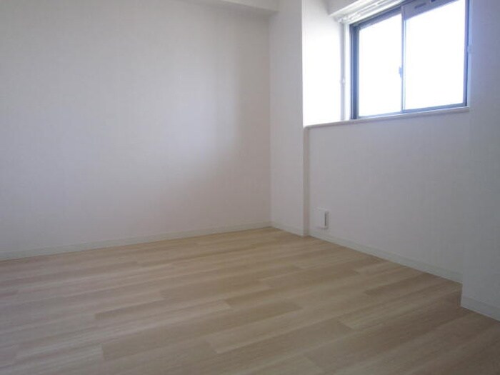 物件内観写真11　(居室)