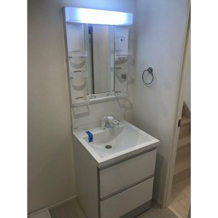 物件内観写真12　(洗面)