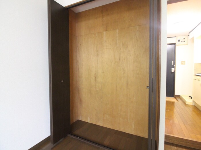 物件内観写真9　(収納)