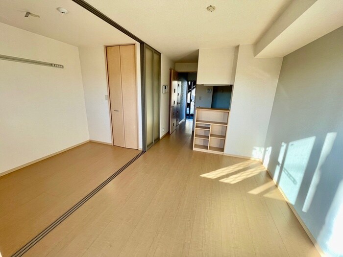 物件内観写真4　(居室)