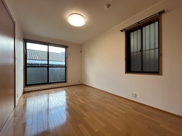 物件内観写真10　(居室)