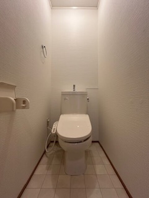 物件内観写真15　(トイレ)