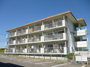 サンヨウマンション外観写真