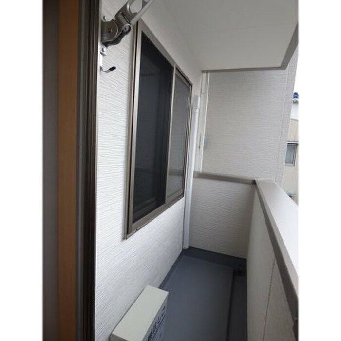 物件内観写真9　(ベランダ・バルコニー)