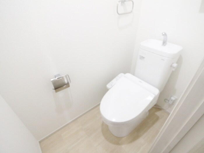 物件内観写真11　(トイレ)