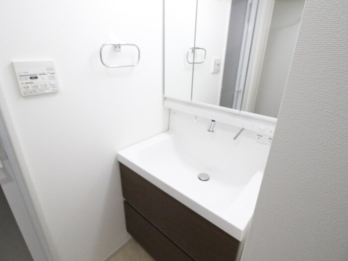 物件内観写真14　(洗面)