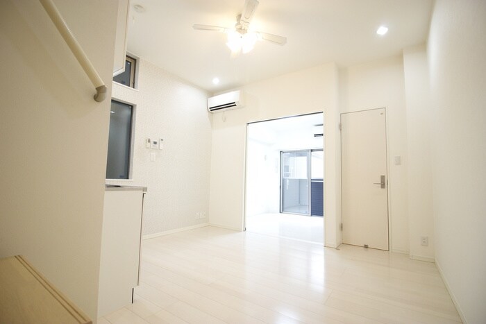 物件内観写真7　(居室)