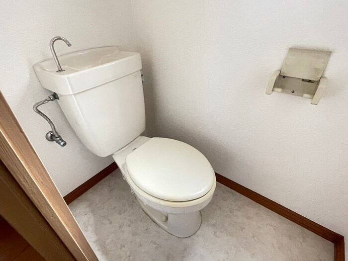 物件内観写真14　(トイレ)