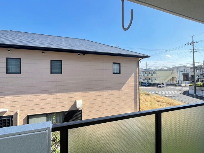 物件内観写真16　(室内からの展望)