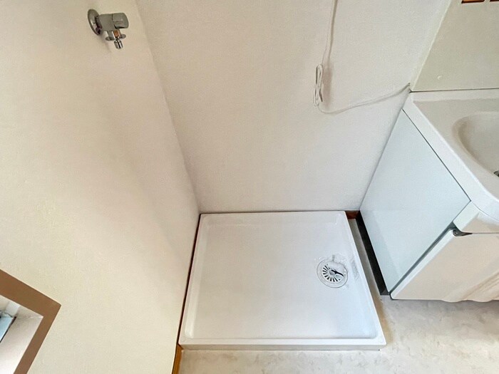 物件内観写真20　(洗濯機置場)