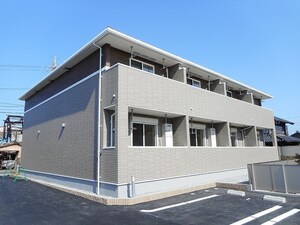 カルメーラ外観写真