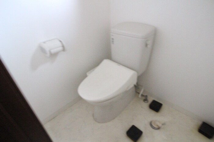物件内観写真13　(トイレ)