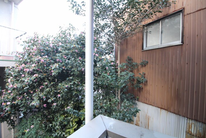 物件内観写真17　(室内からの展望)