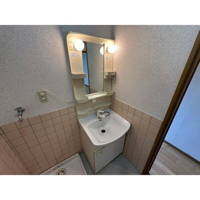 物件内観写真5　(洗面)