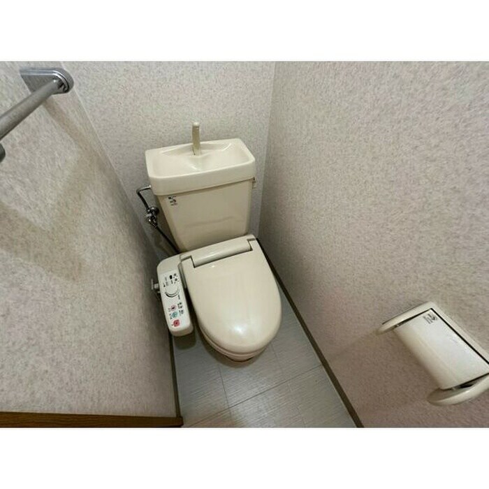 物件内観写真11　(トイレ)