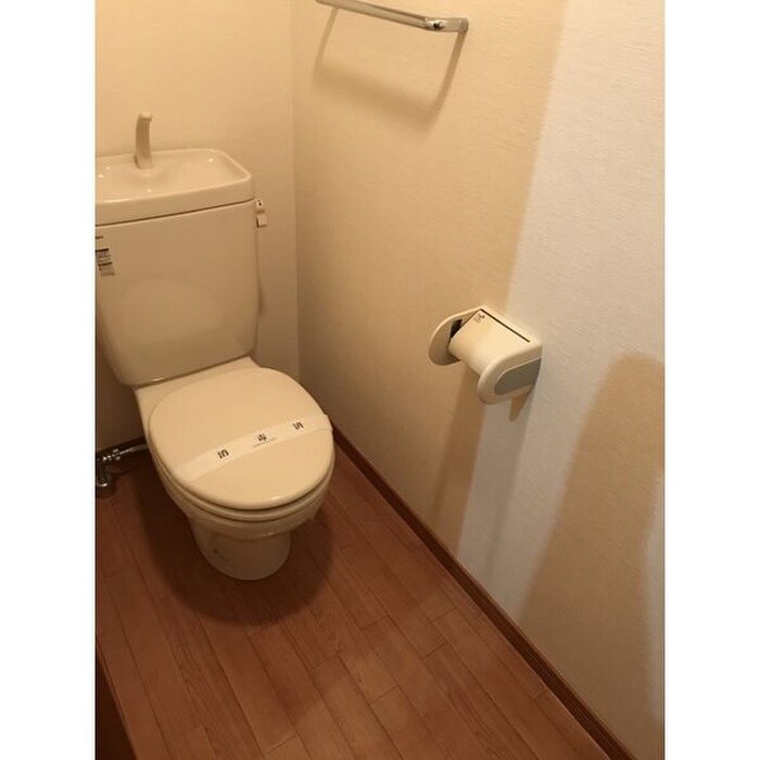 物件内観写真10　(トイレ)