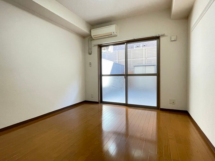 物件内観写真17　(居室)