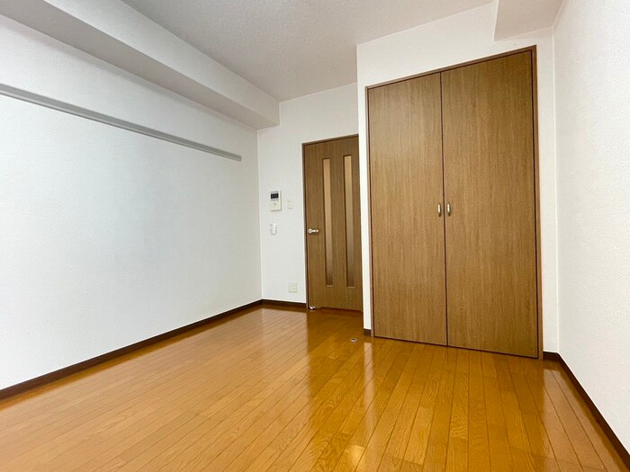 物件内観写真18　(居室)