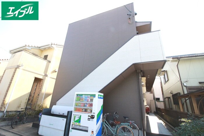 物件外観写真1　(外観写真)