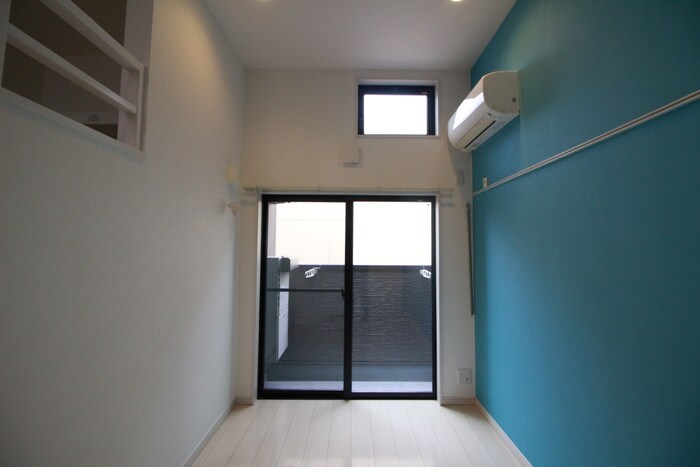 物件内観写真10　(廊下)