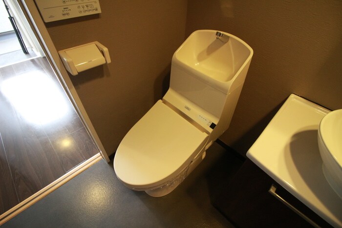 物件内観写真15　(トイレ)