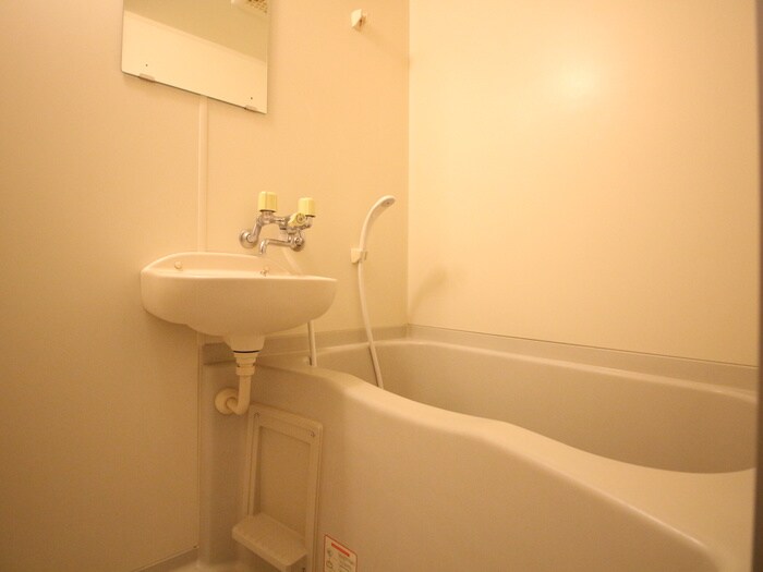 物件内観写真10　(バス／シャワールーム等)