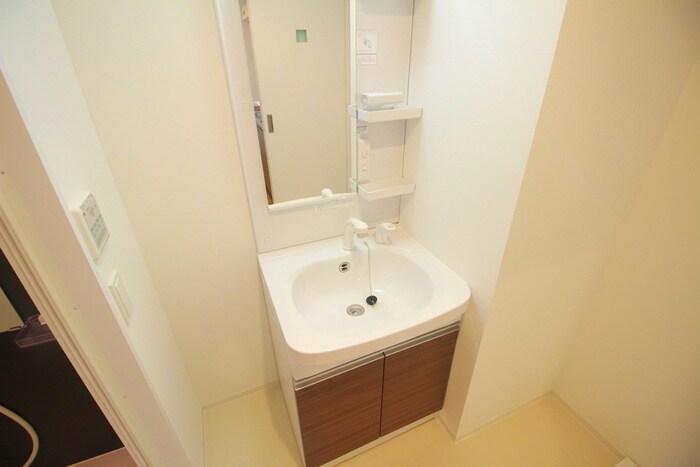 物件内観写真9　(洗面)