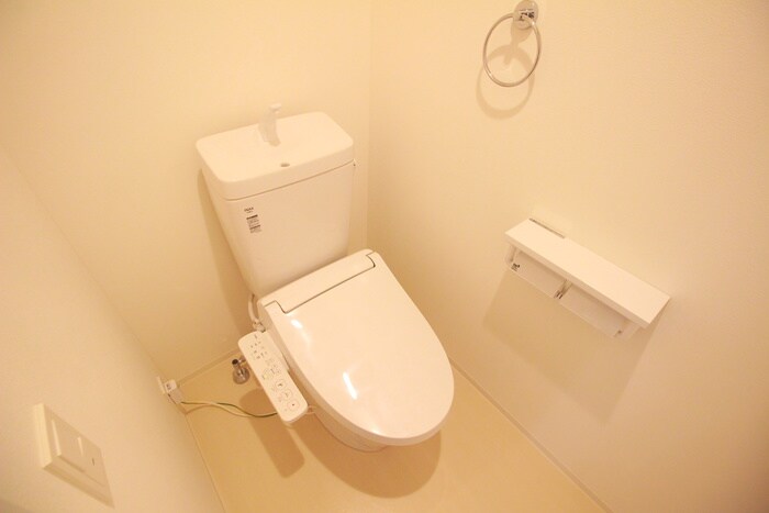 物件内観写真10　(トイレ)