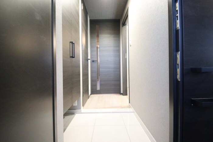 物件内観写真13　(廊下)