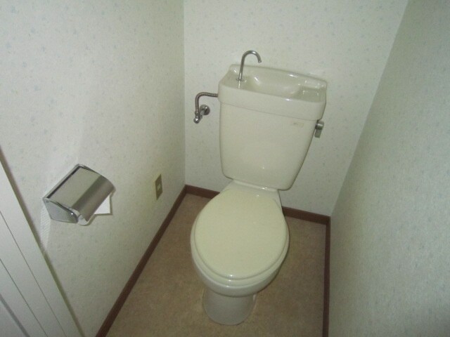 物件内観写真11　(トイレ)