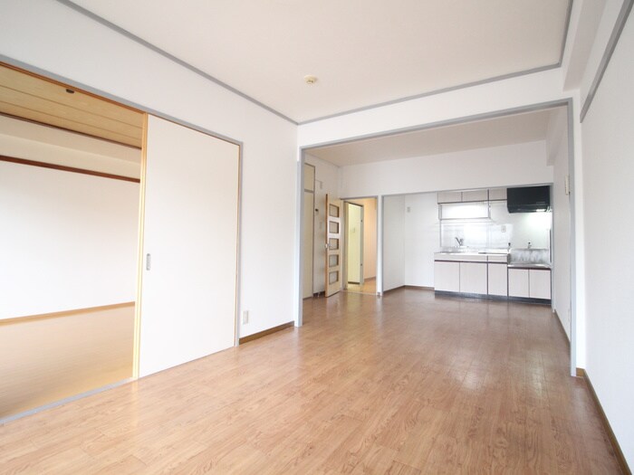 物件内観写真8　(内観写真)