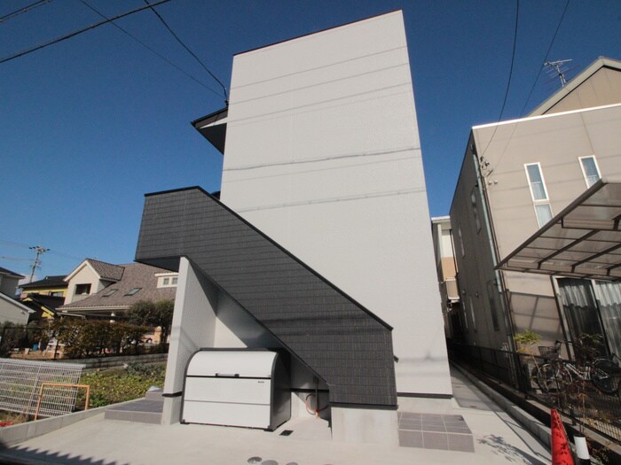 物件外観写真1　(外観写真)