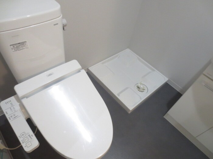 物件内観写真19　(洗濯機置場)