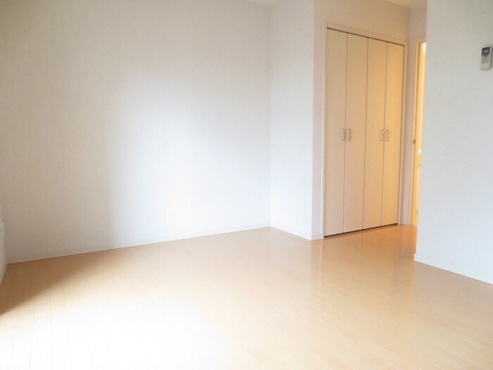 物件内観写真6　(居室)