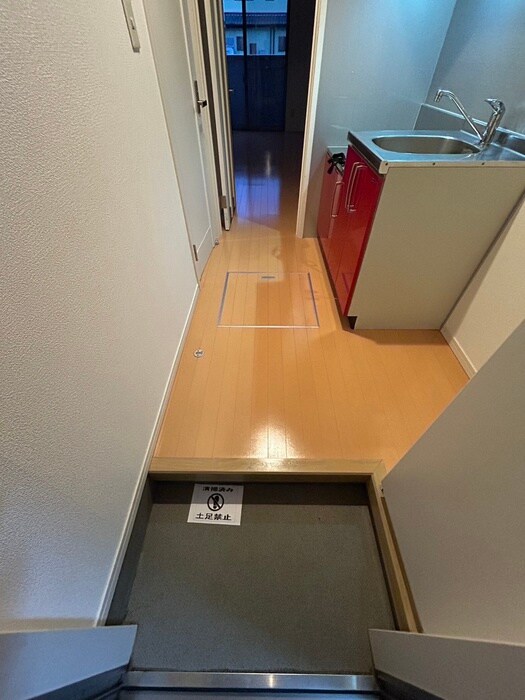 物件内観写真17　(玄関)