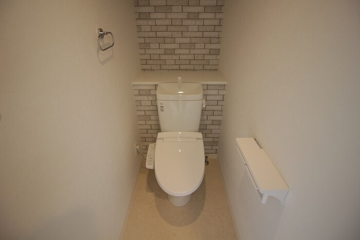 物件内観写真13　(トイレ)