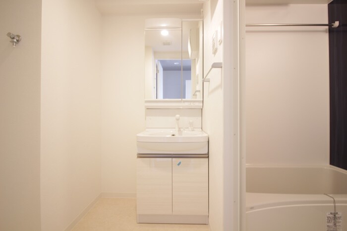 物件内観写真14　(洗面)