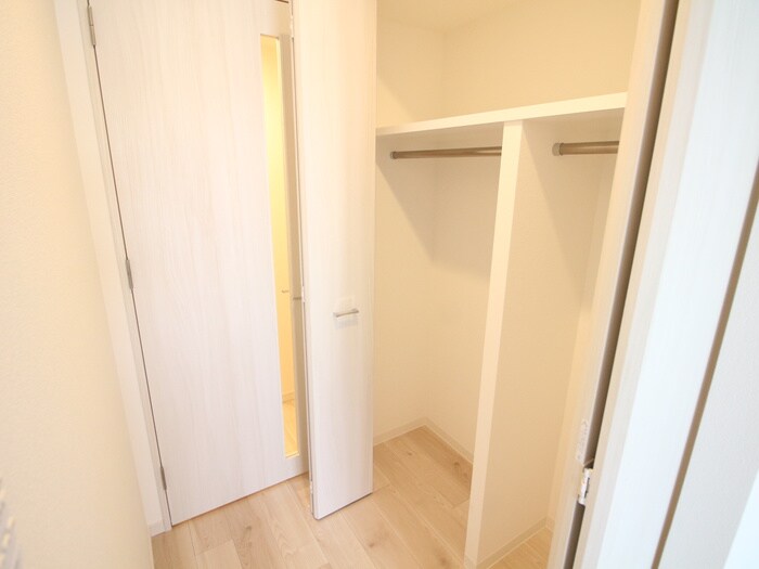 物件内観写真9　(収納)