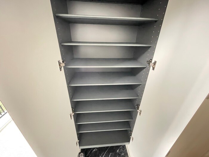 物件内観写真18　(室内からの展望)