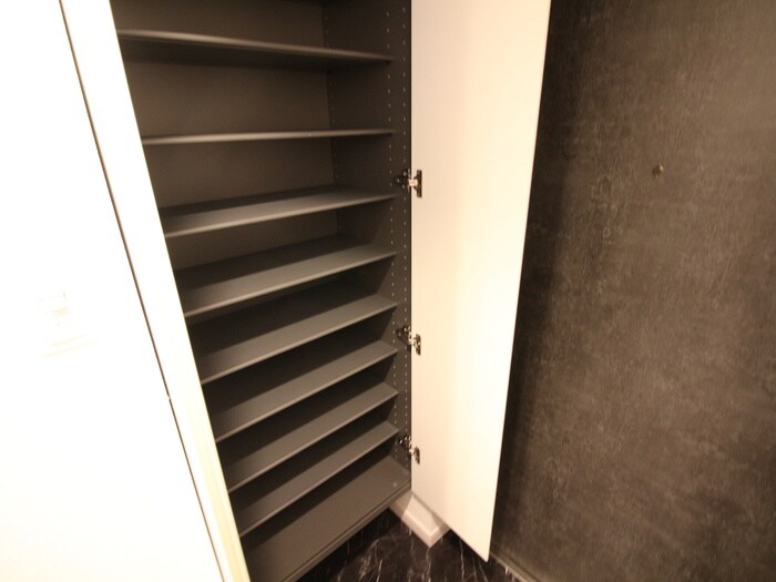 物件内観写真20　(靴箱)