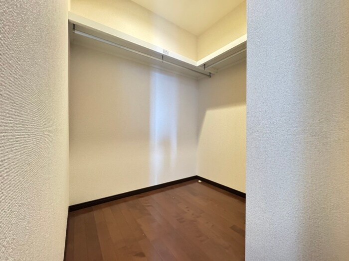 物件内観写真10　(収納)