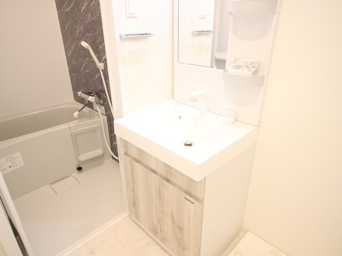 物件内観写真11　(洗面)