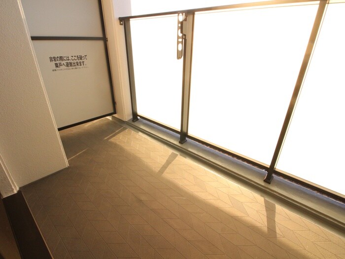 物件内観写真16　(ベランダ・バルコニー)