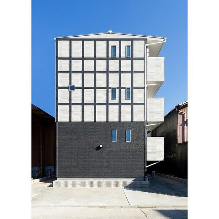 物件外観写真5　(外観写真)