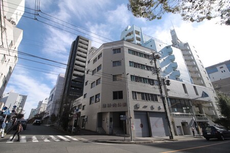 山一ビル外観写真